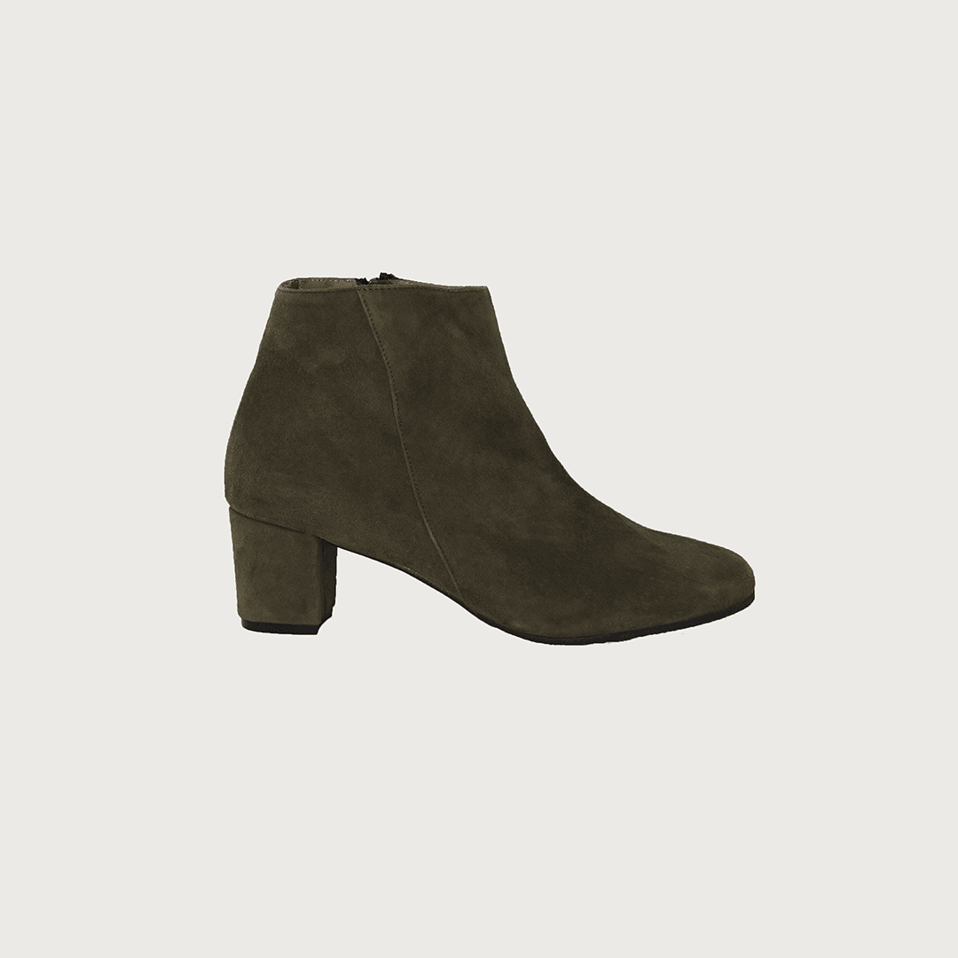 CLAUDIA MILITARY GREEN SUEDE boots andreacarrano 