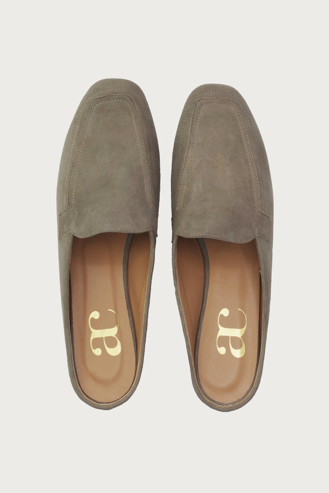 Zaza Taupe Suede mule Andrea Carrano 