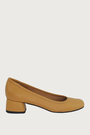 Elena Mustard Leather Heels andreacarrano 