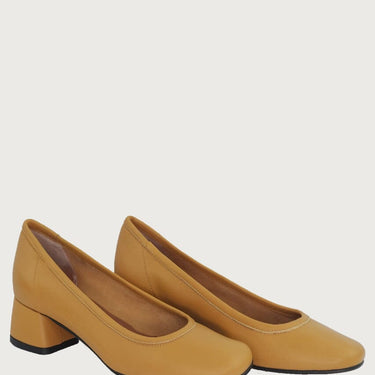 Elena Mustard Leather Heels andreacarrano 