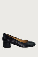 Pretty Black Leather Heels andreacarrano 