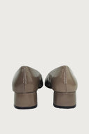 Pretty Taupe Leather Heels andreacarrano 