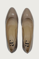 Pretty Taupe Leather Heels andreacarrano 
