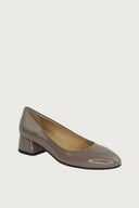 Pretty Taupe Patent Heels andreacarrano 