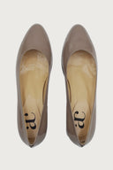 Pretty Taupe Patent Heels andreacarrano 